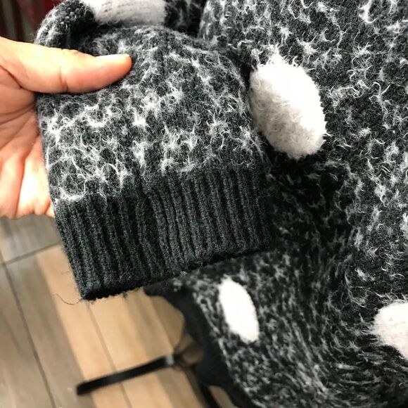 For the Republic Polka Dot Black/White Women’s Pullover Sweater Sz L - Picture 5 of 7